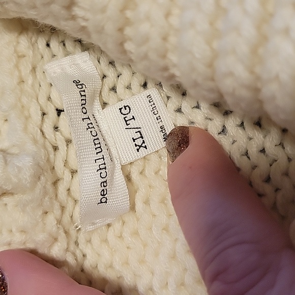 Sweater - Picture 3 of 5